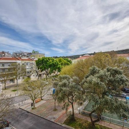 Cozy And Sunny Family Apartment Lisbon Exterior photo